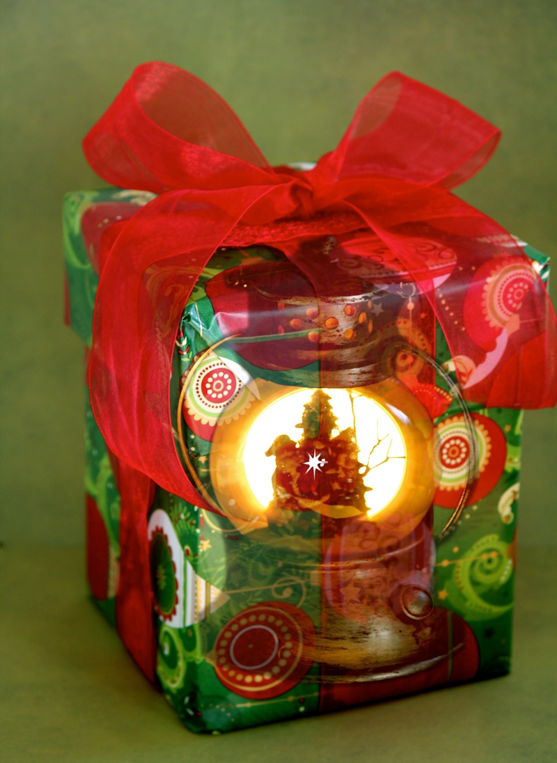 Illustration for article titled Shooting Challenge Gallery: Gifts